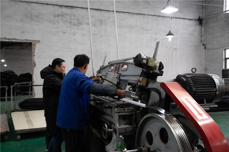 加工現(xiàn)場(chǎng)